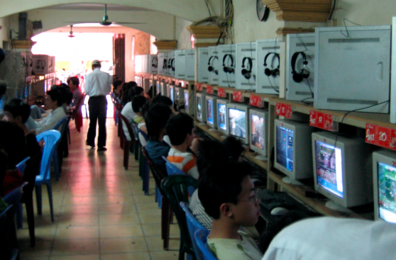 ComebackNet: Warnet Game Online Terbaik di Tangerang